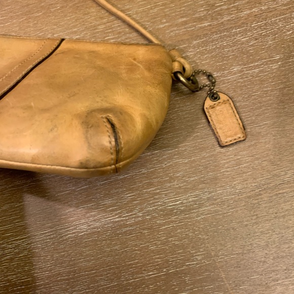 Vintage Y2K Coach Bleeker Leather Wristlet with Buckle - Picture 6 of 12